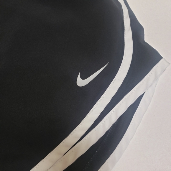 NIKE Tempo Running Shorts Black with White Outline Size Small - Picture 4 of 10